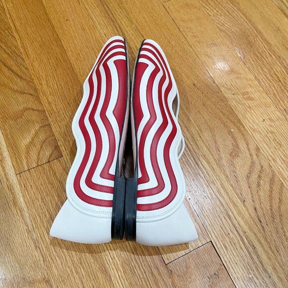 Fendi Peep Toe Summer Flats Womens Size 7.5 Red Leather Wave READ DESCRIPTION - Picture 10 of 15